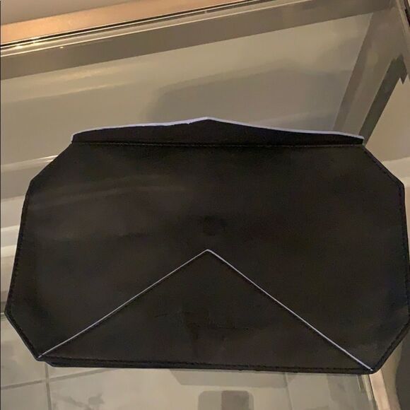 💄THIERRY Mugler evening or make up bag💄 - Picture 3 of 4